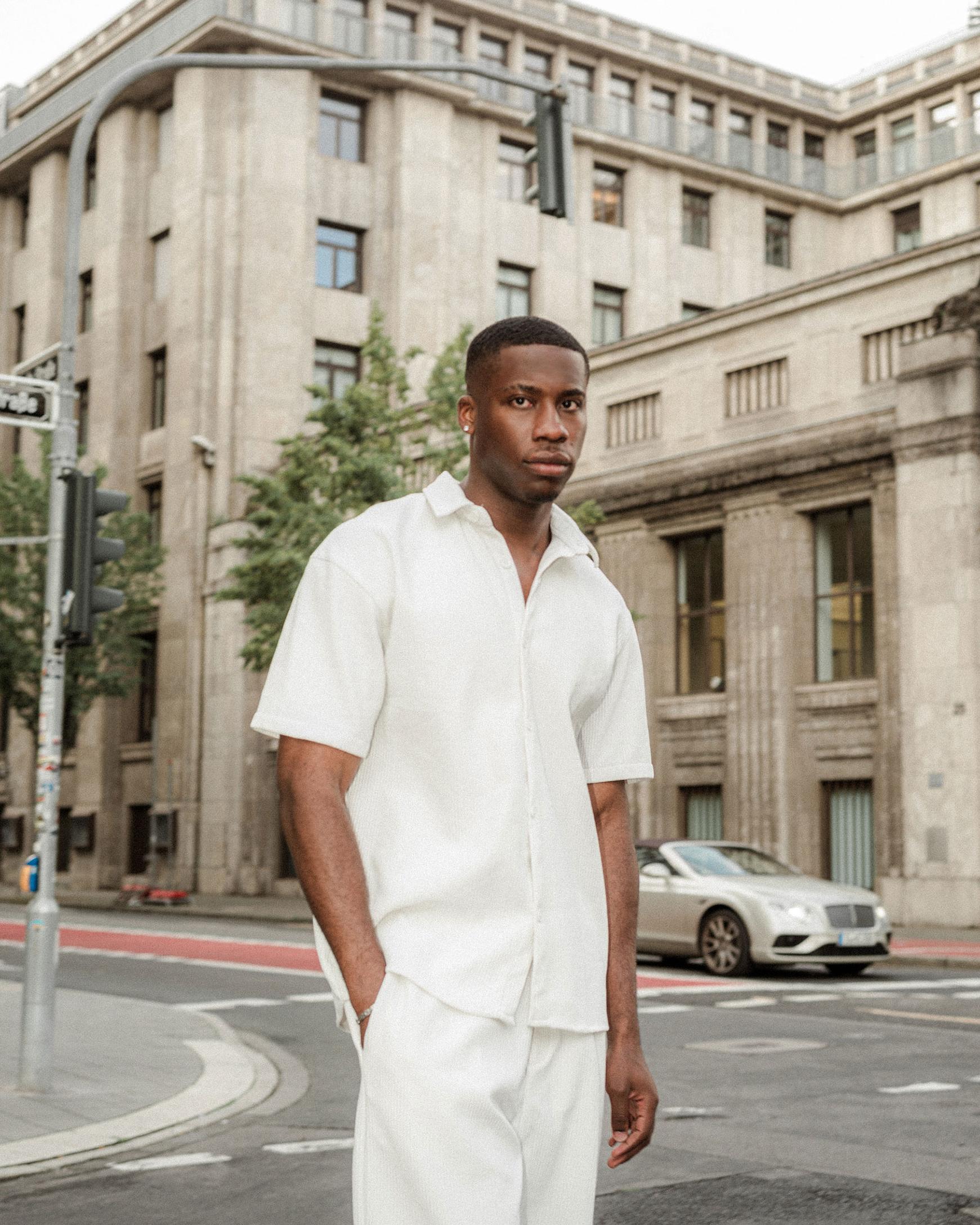 Streetphotography, Street art, Street fashion, Street photography, Male model fashion