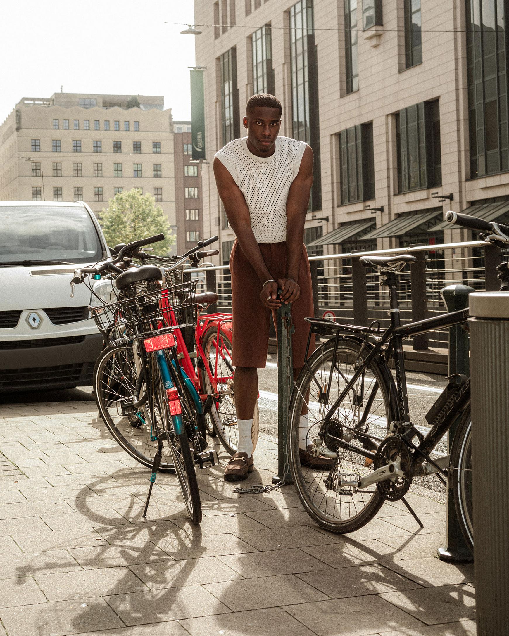 Streetphotography, Street art, Street fashion, Street photography, Male model fashion