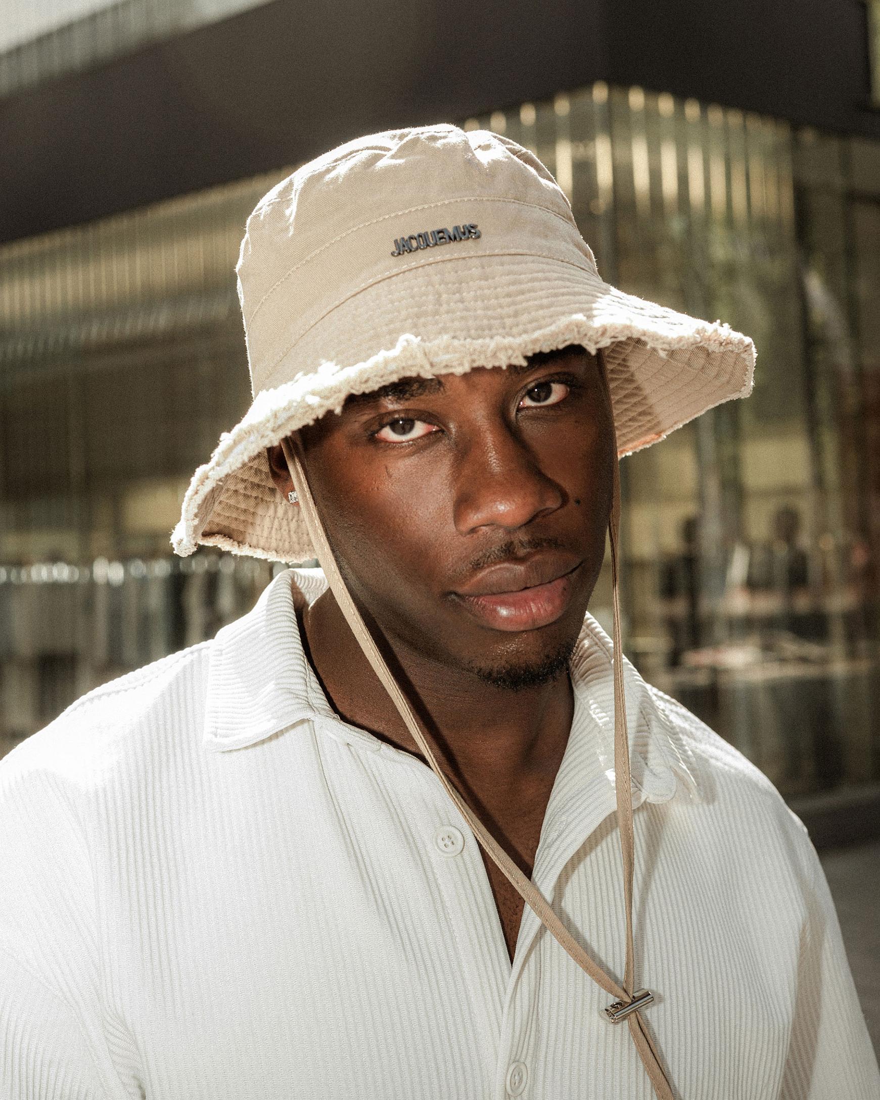 Streetphotography, Street art, Street fashion, Street photography, Male model fashion, jaquemus hut