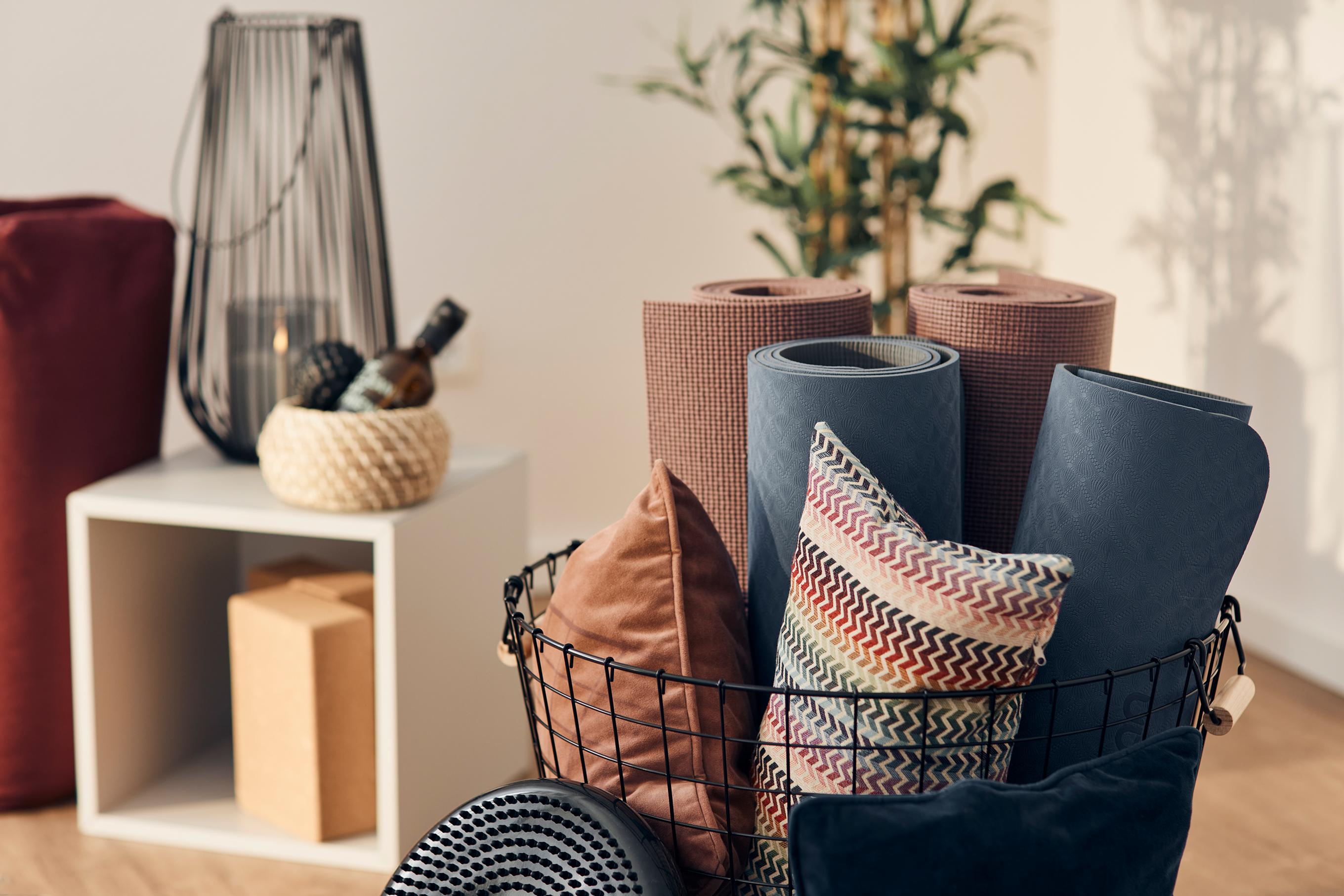 unternehmerin; yoga studio; unternehmensfotografie; social media content